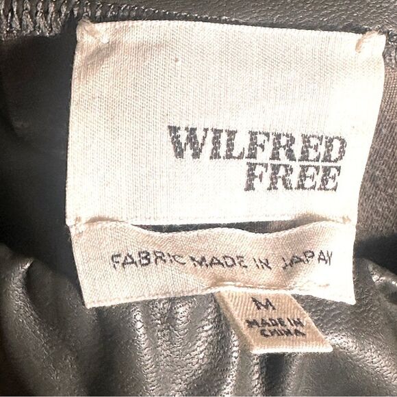 Aritzia Wilfred Free Daria Faux Vegan Leather Skinny Pants Size Medium 📦 - Picture 5 of 10
